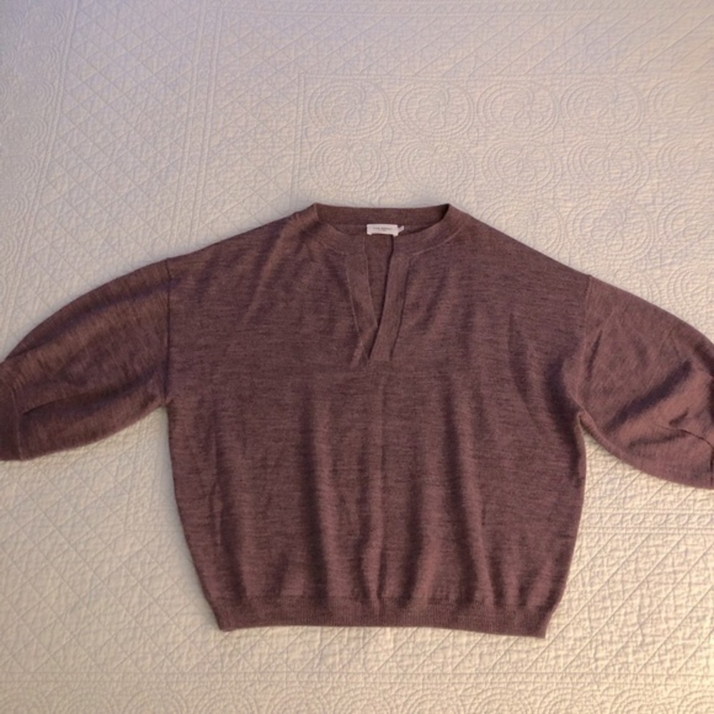 The Reset R Label v neck wool pullover sweater. Size medium.